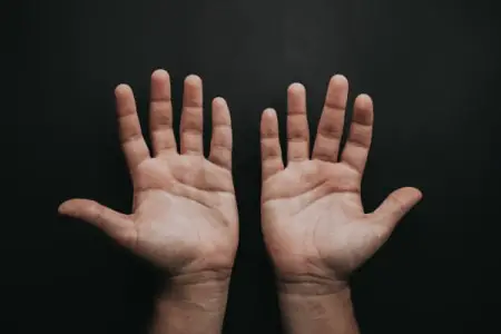 hands as alternatives to toilet paper