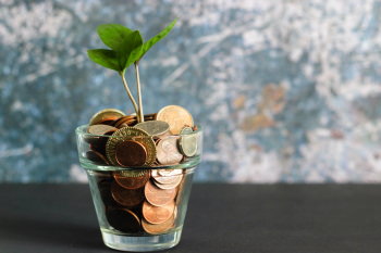 how to save money on a tight budget